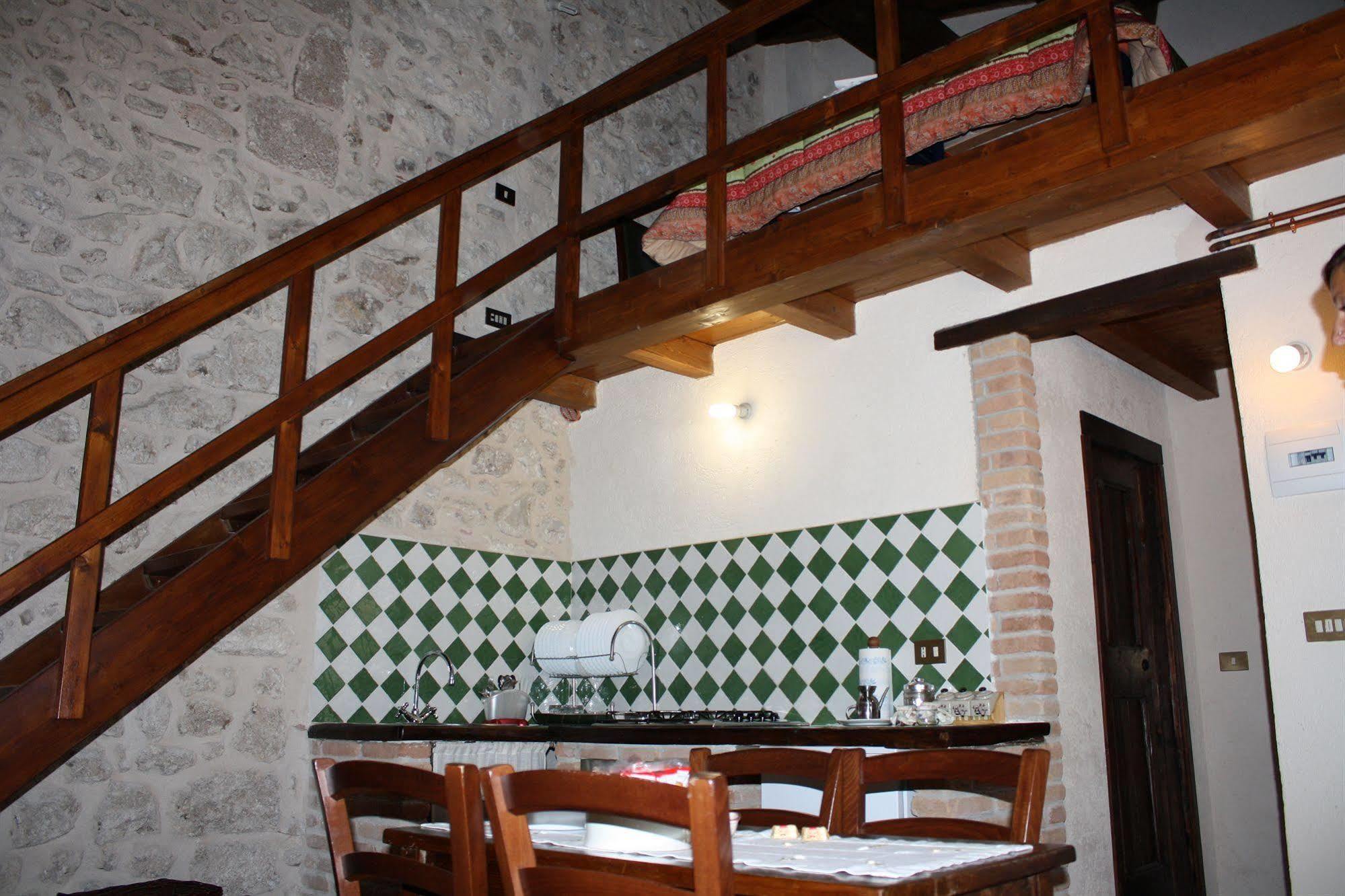 La Casa Su Le Dimore Del Borgo Santo Stefano Di Sessanio Εξωτερικό φωτογραφία